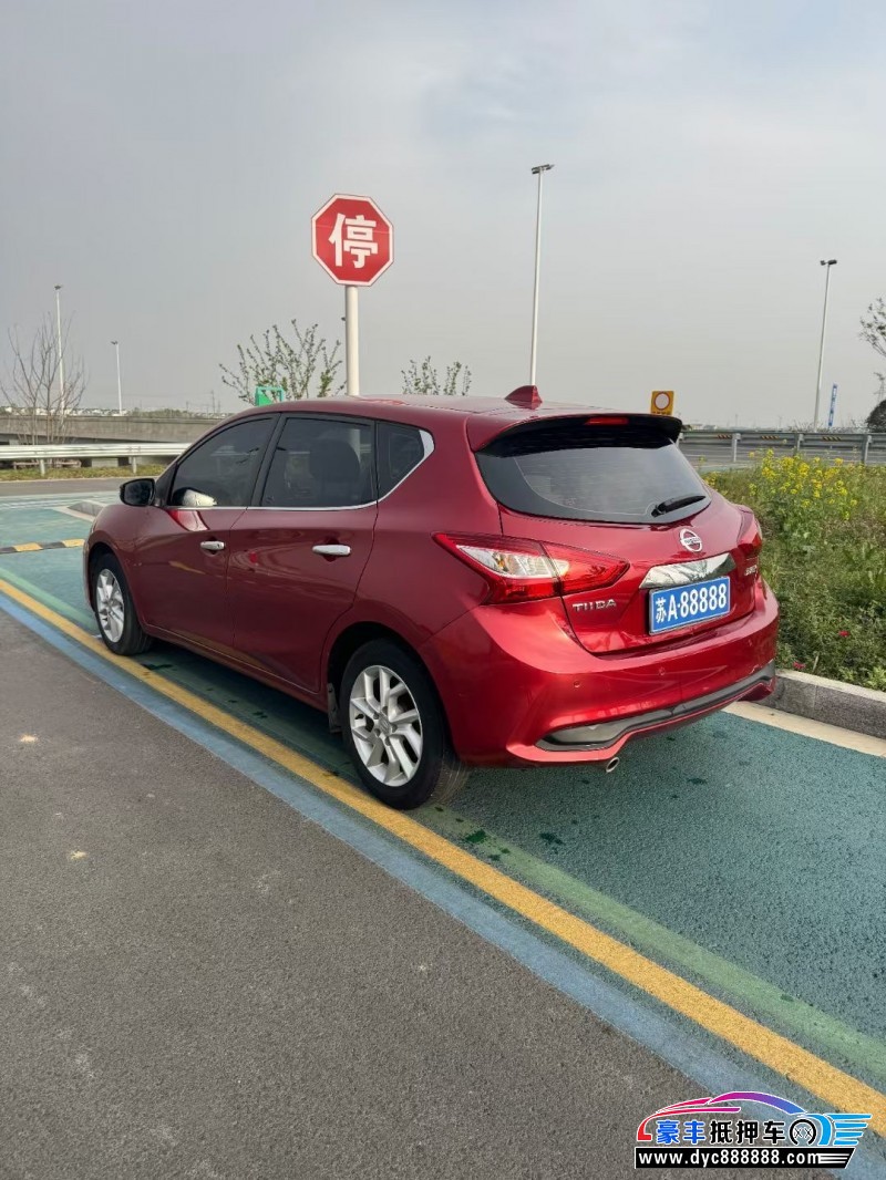 22年日产骐达轿车抵押车出售