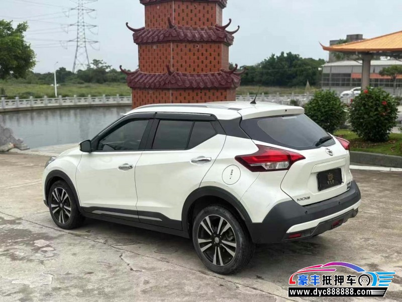 19年日产劲客轿车抵押车出售