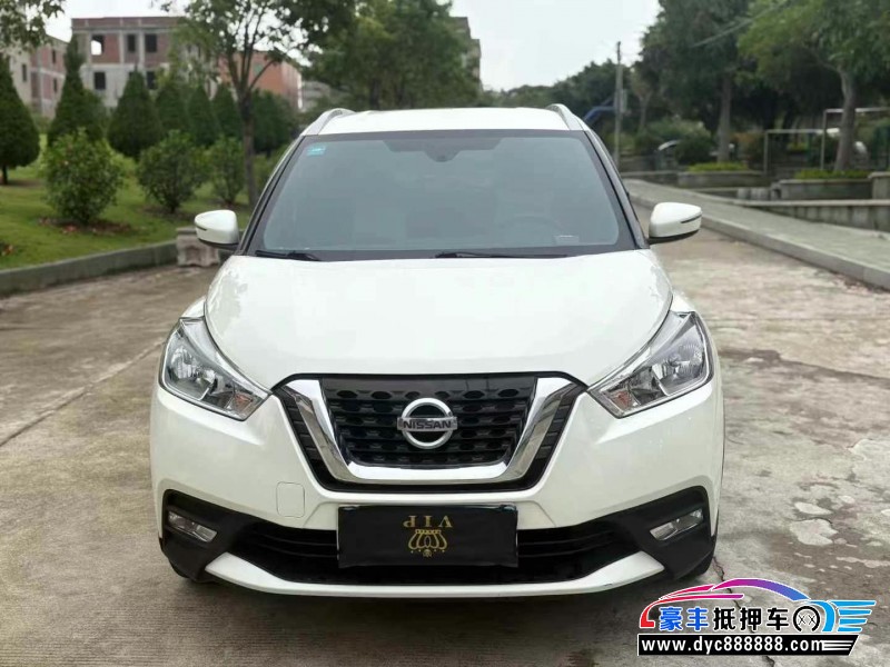 19年日产劲客轿车抵押车出售