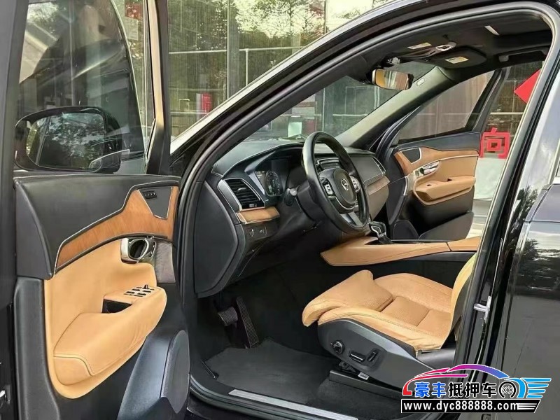 16年沃尔沃XC90轿车抵押车出售