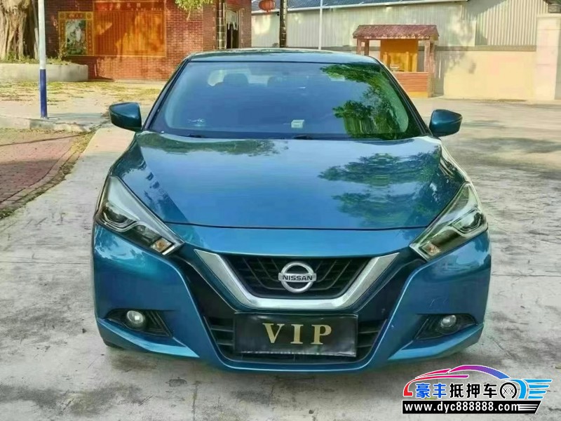 16年日产蓝鸟轿车抵押车出售