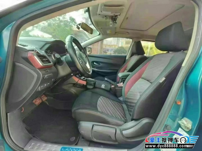 16年日产蓝鸟轿车抵押车出售