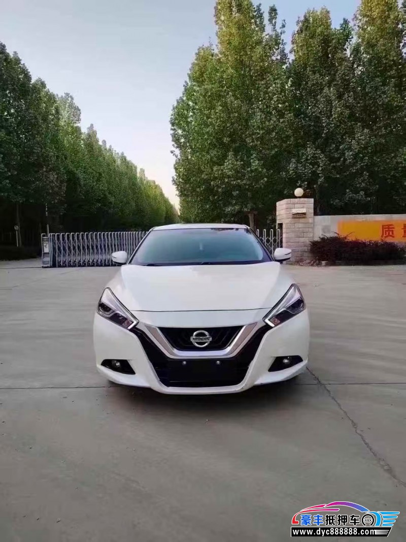 20年日产蓝鸟轿车抵押车出售