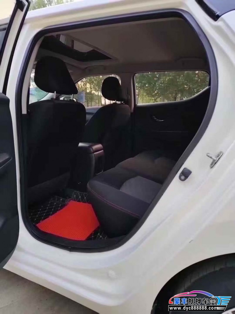 20年日产蓝鸟轿车抵押车出售