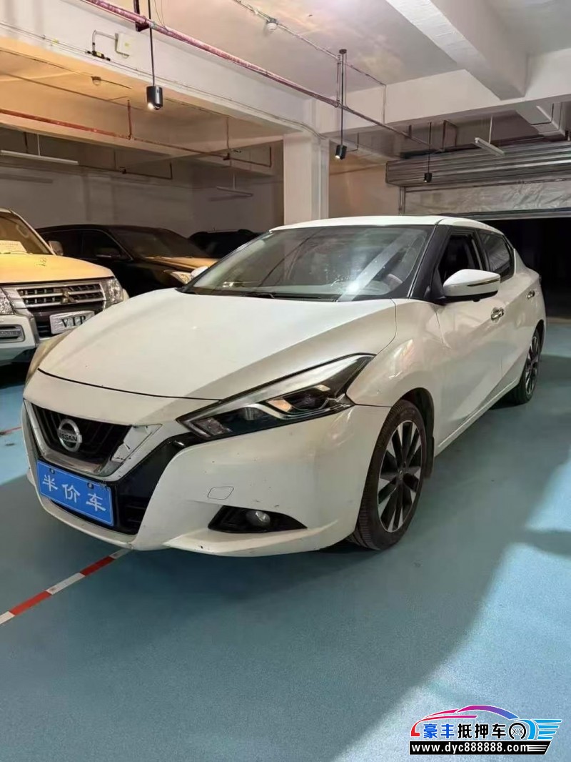 17年日产蓝鸟轿车抵押车出售