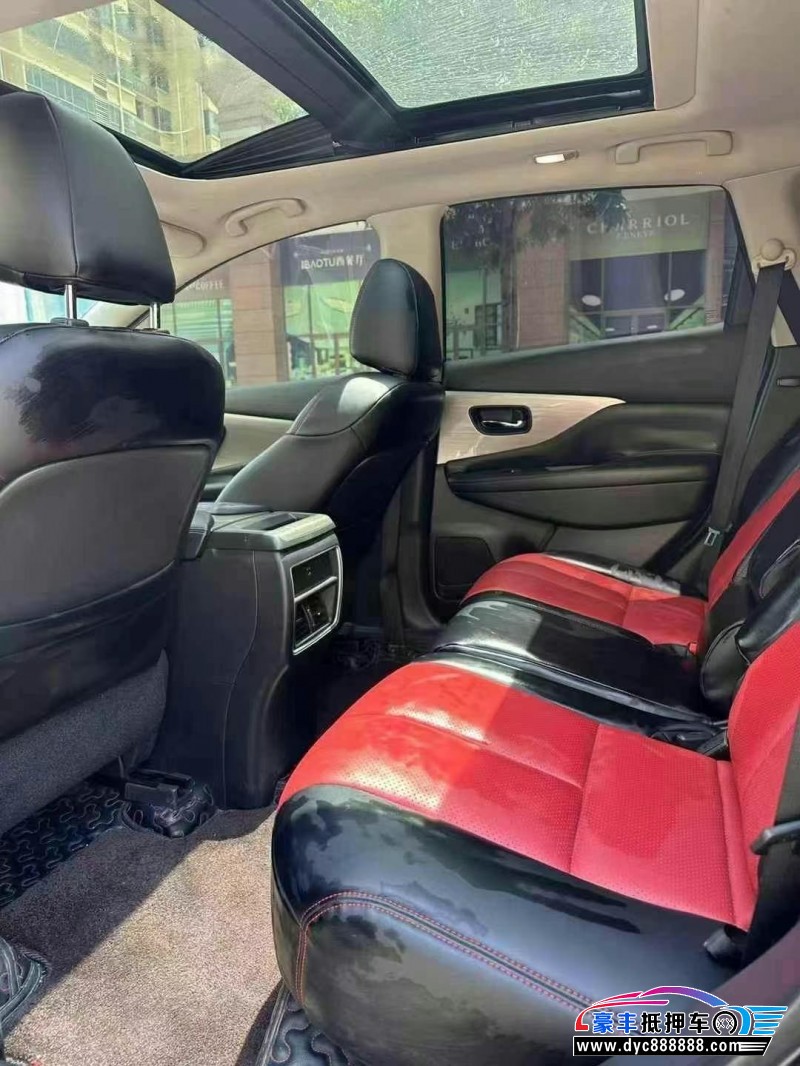 17年日产颐达轿车抵押车出售