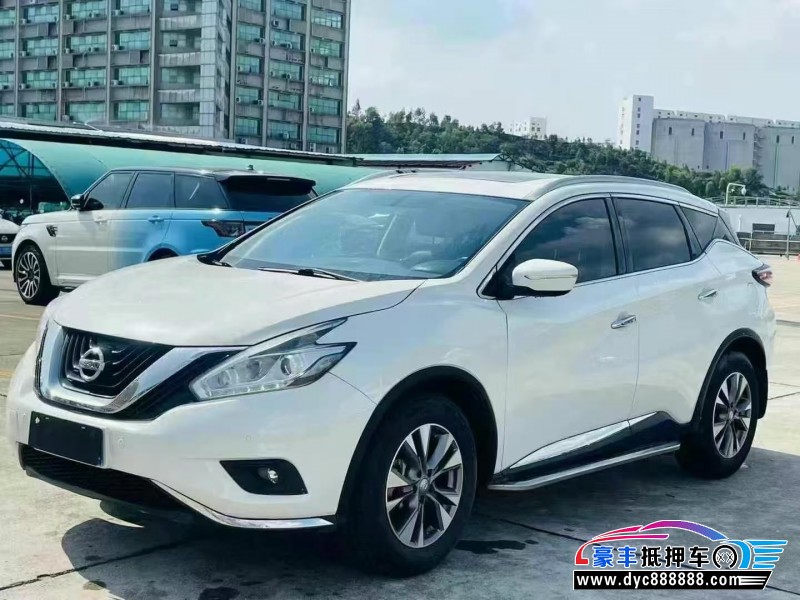 17年日产楼兰轿车抵押车出售