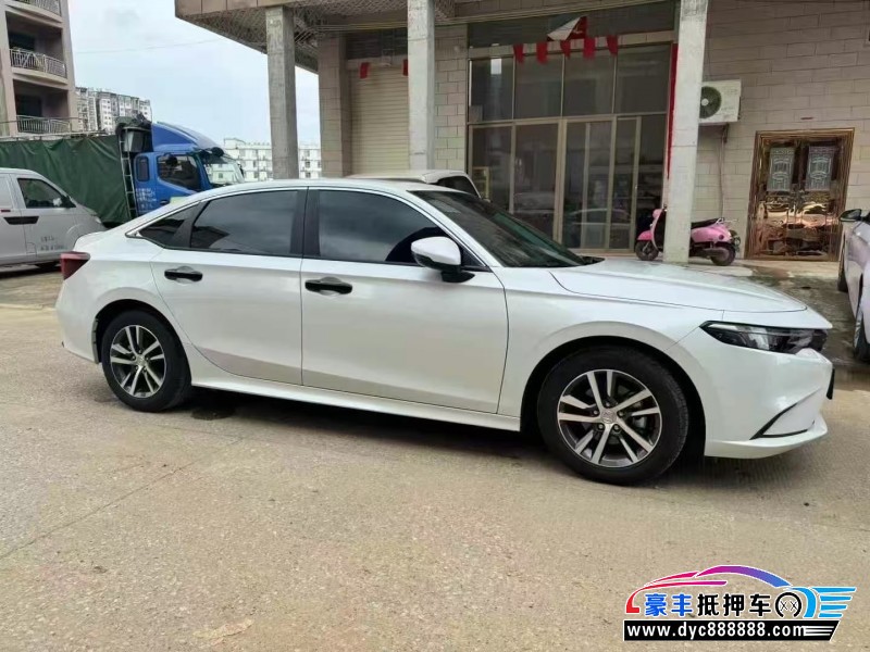 25年本田型格轿车抵押车出售