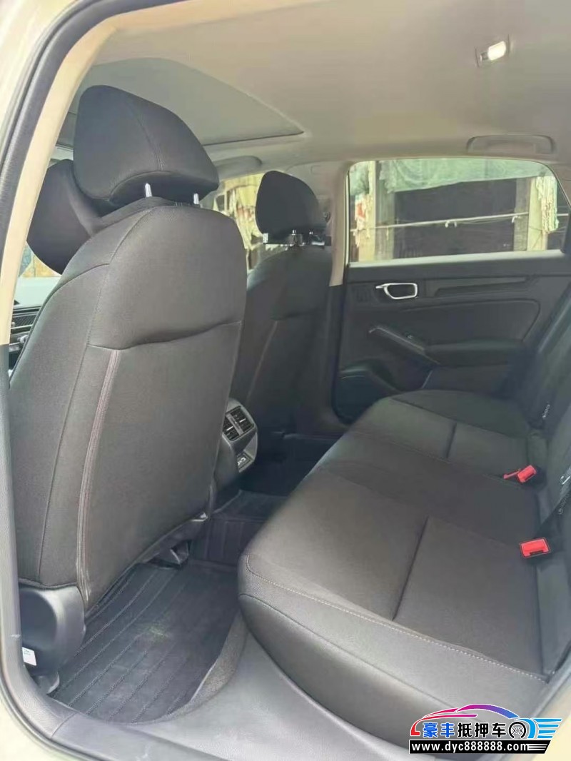 25年本田型格轿车抵押车出售