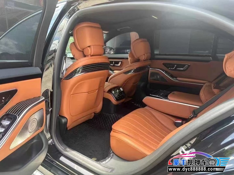 23年奔驰S轿车抵押车出售