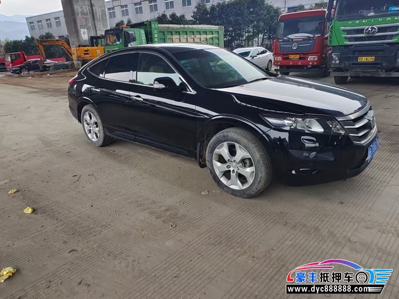 11年本田歌诗图轿车抵押车出售