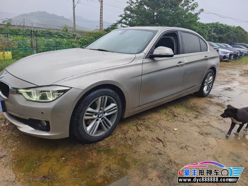 17年宝马3系轿车抵押车出售