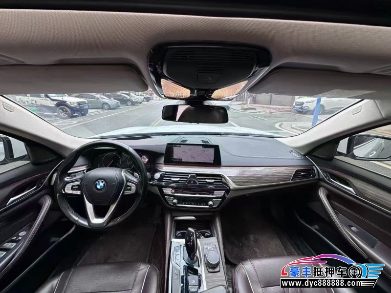 19年宝马5系轿车抵押车出售