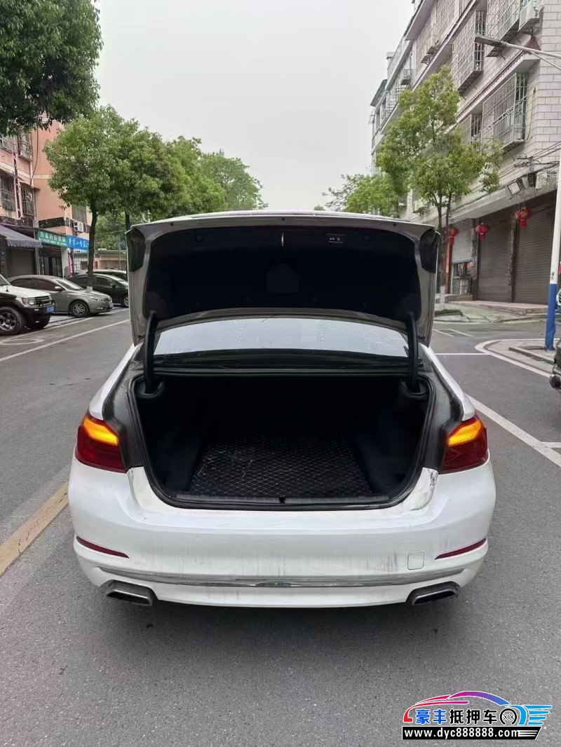 19年宝马5系轿车抵押车出售