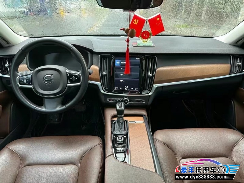 20年沃尔沃S90轿车抵押车出售
