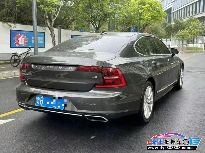 20年沃尔沃S90轿车抵押车出售