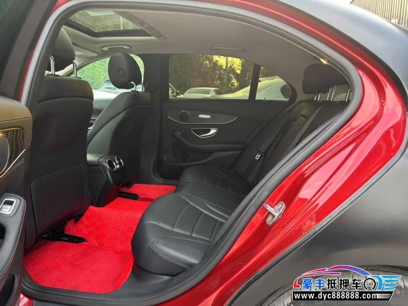 16年奔驰C轿车抵押车出售