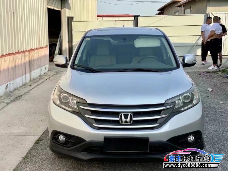 12年本田CR-V轿车抵押车出售