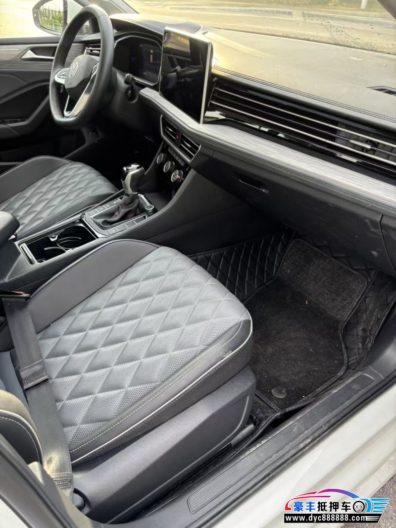 24年大众速腾轿车抵押车出售