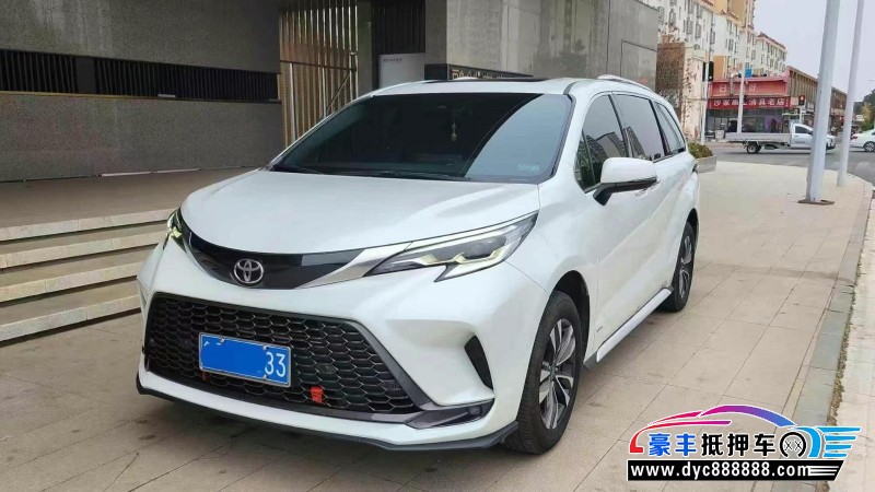 24年丰田格瑞维亚轿车抵押车出售