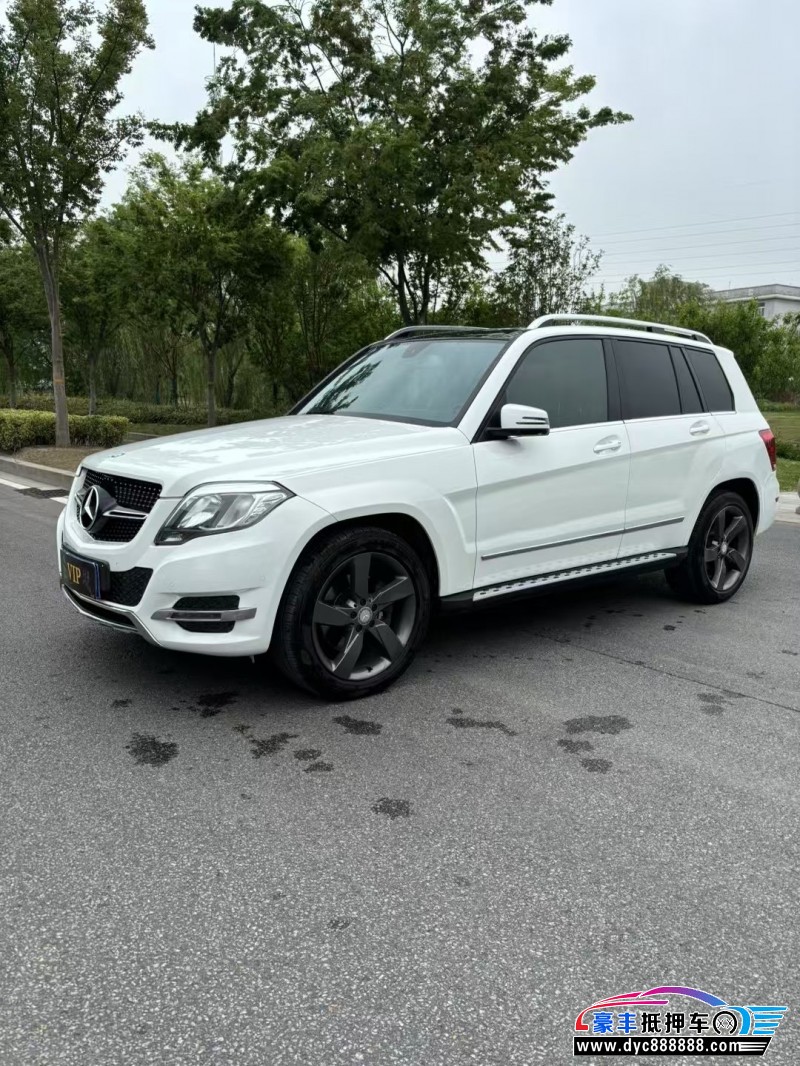 14年奔驰GLK轿车抵押车出售