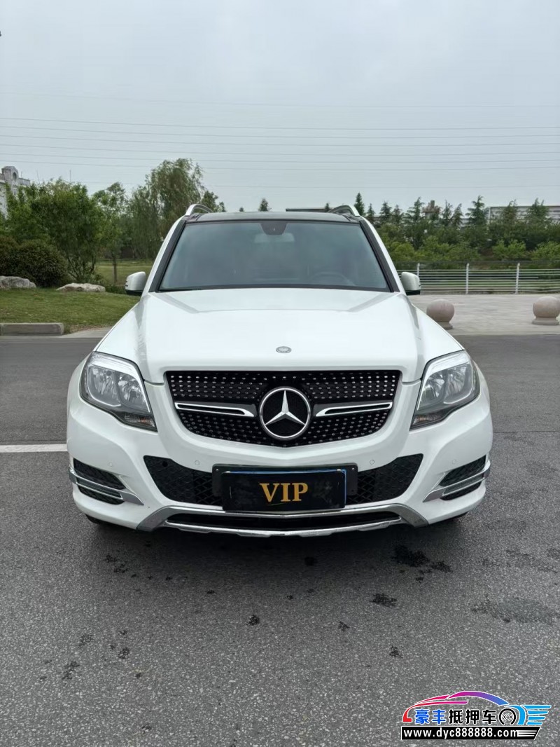 14年奔驰GLK轿车抵押车出售