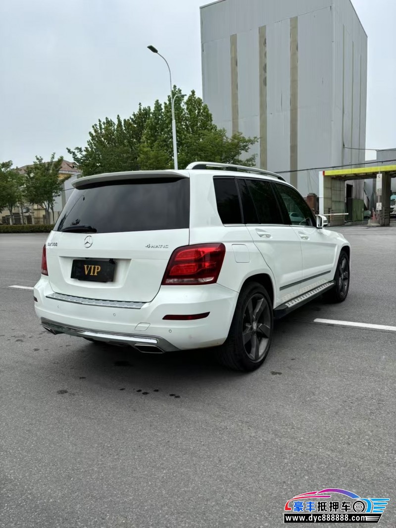 14年奔驰GLK轿车抵押车出售