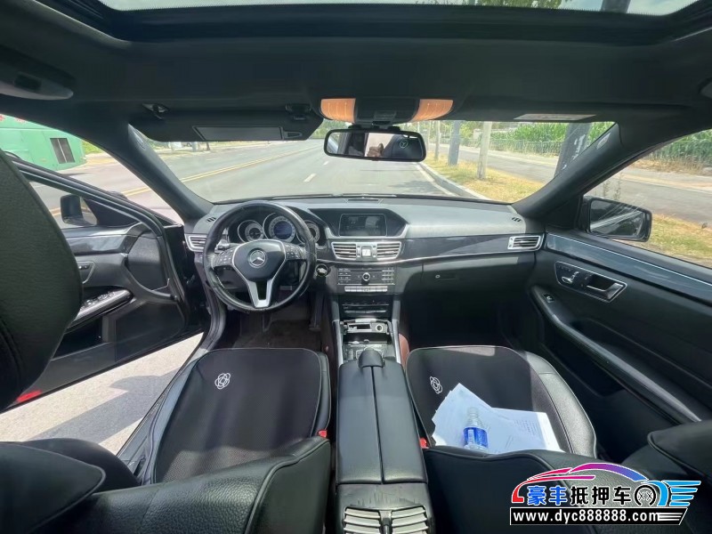 16年奔驰E轿车抵押车出售