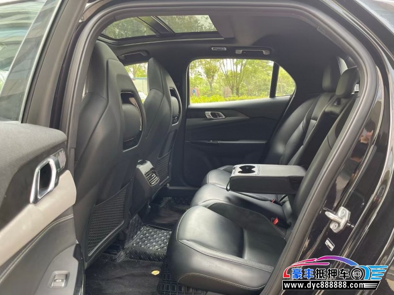 22年领克03轿车抵押车出售