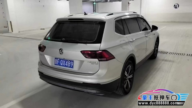 18年大众途观轿车抵押车出售