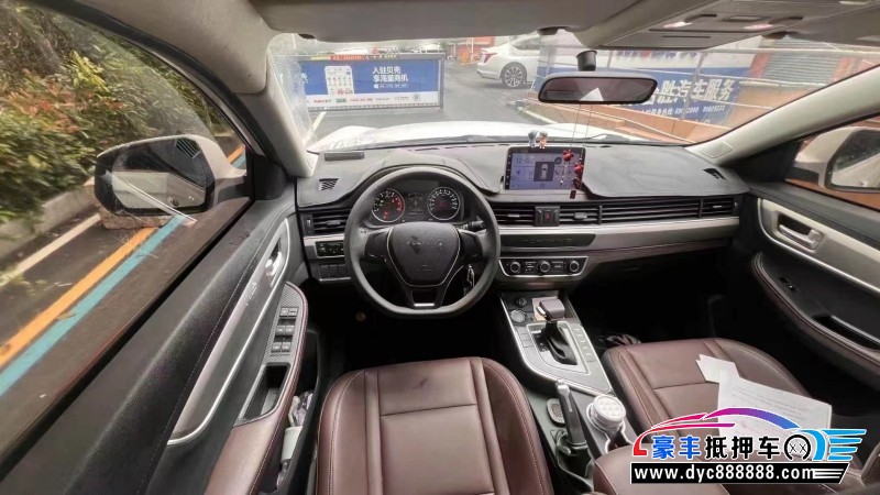 23年东风风行T5轿车抵押车出售