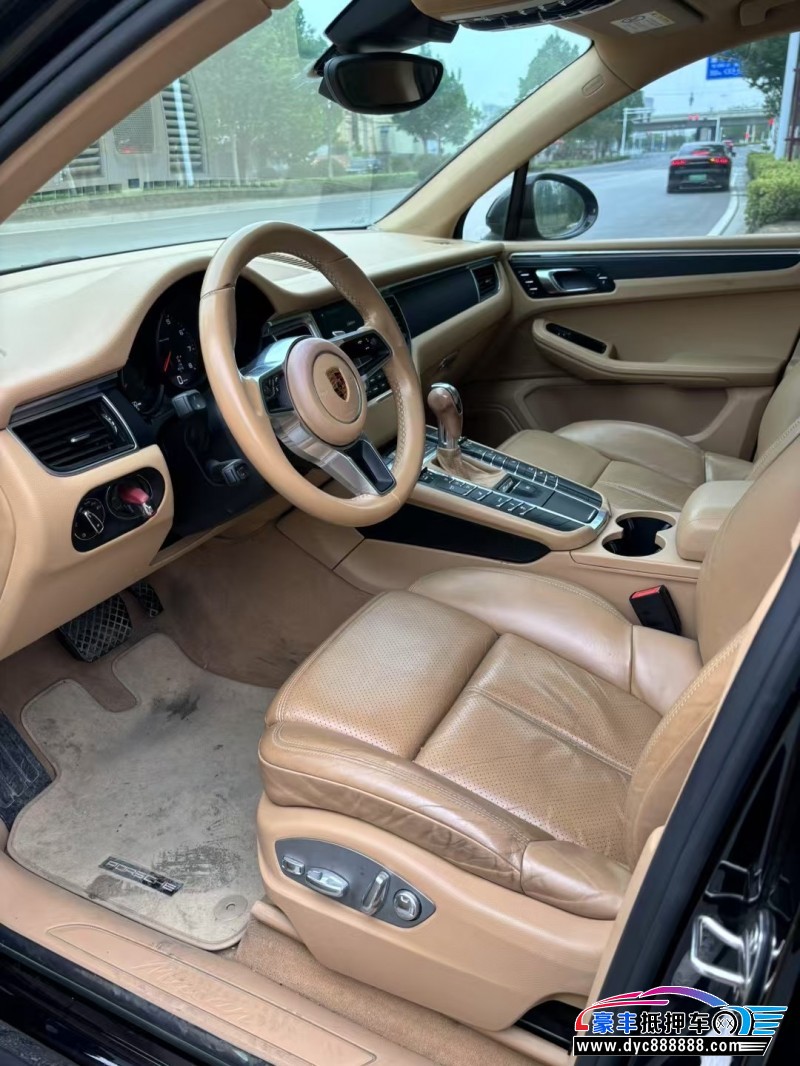 17年保时捷Macan迈凯轿车抵押车出售