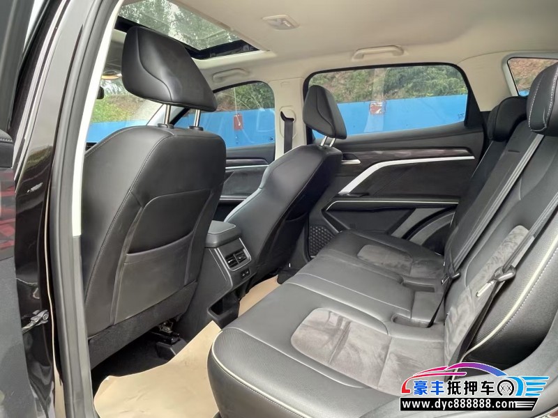 23年红旗H6轿车抵押车出售