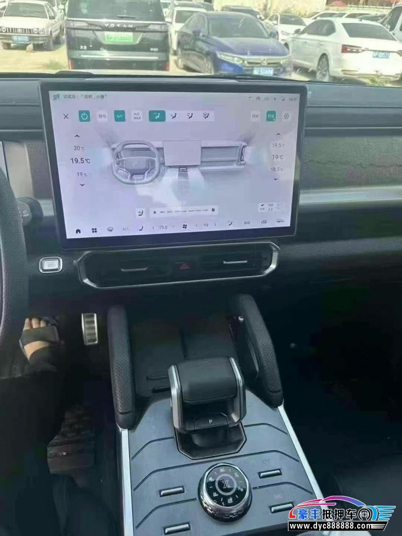 24年捷途旅行者轿车抵押车出售