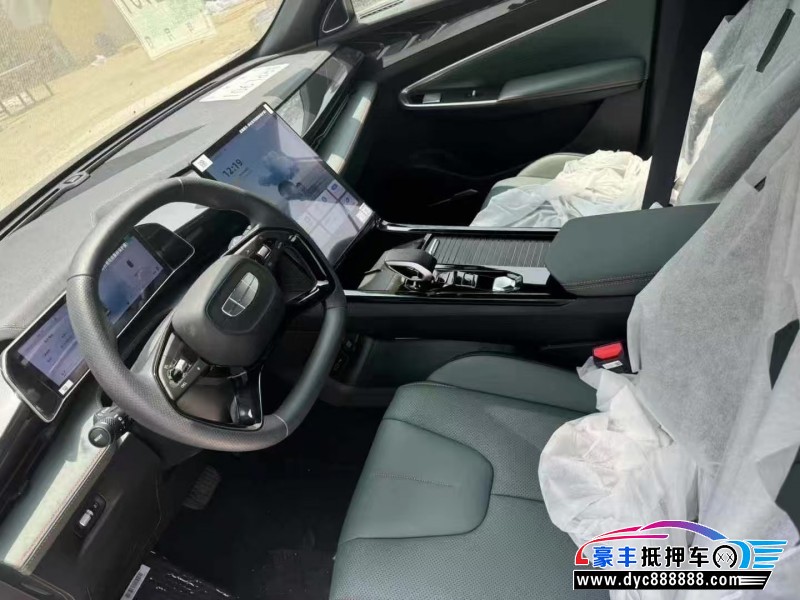 25年吉利博越轿车抵押车出售