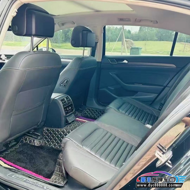 21年大众迈腾轿车抵押车出售