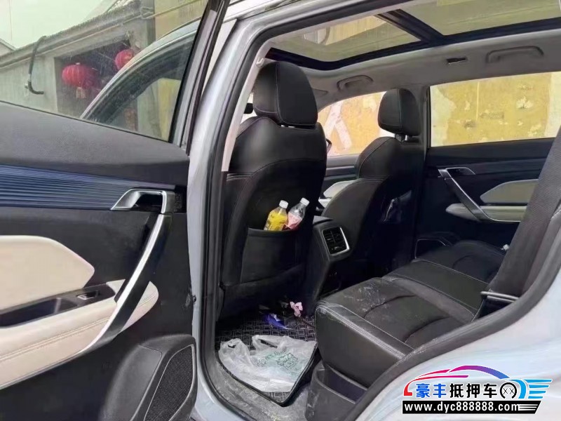 22年吉利博越轿车抵押车出售