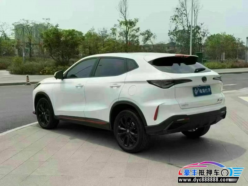 25年长安欧尚X5轿车抵押车出售