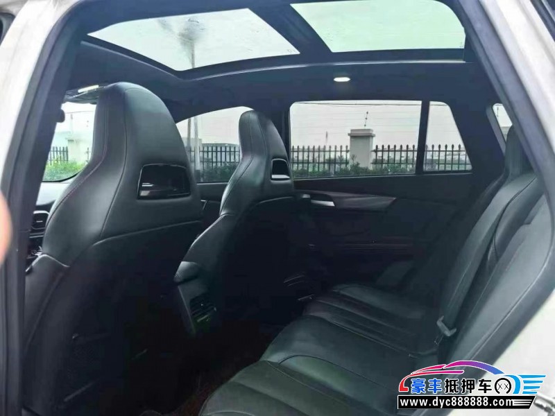 20年海马8S轿车抵押车出售