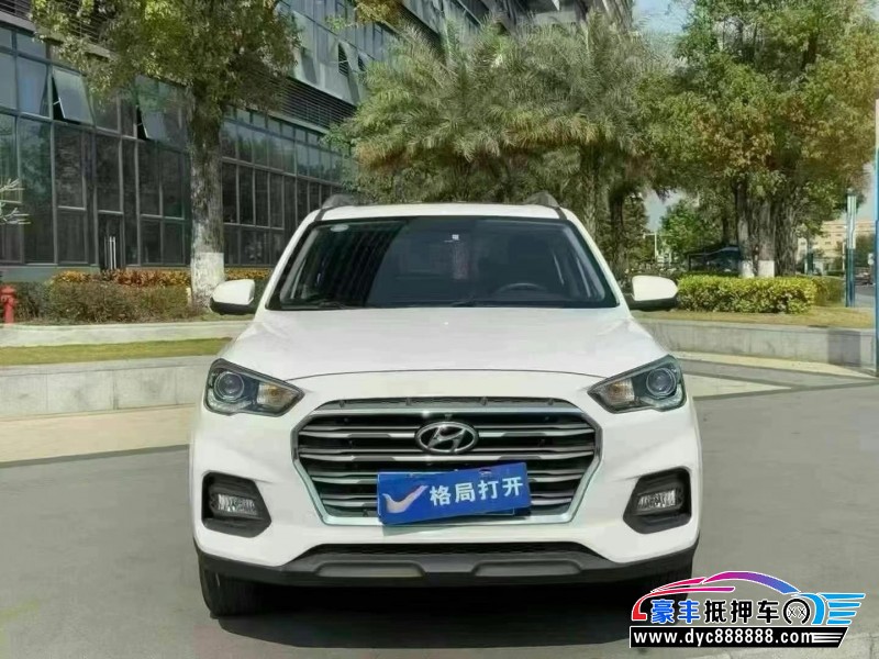 18年现代ix35轿车抵押车出售