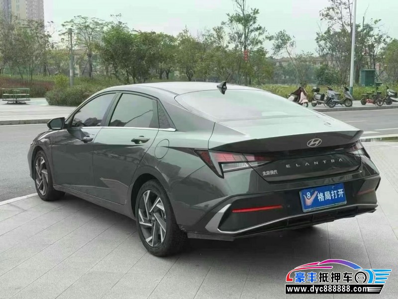 24年现代伊兰特轿车抵押车出售