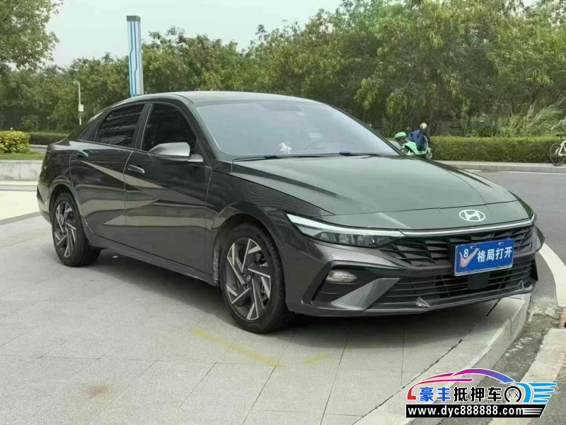 24年现代伊兰特轿车抵押车出售