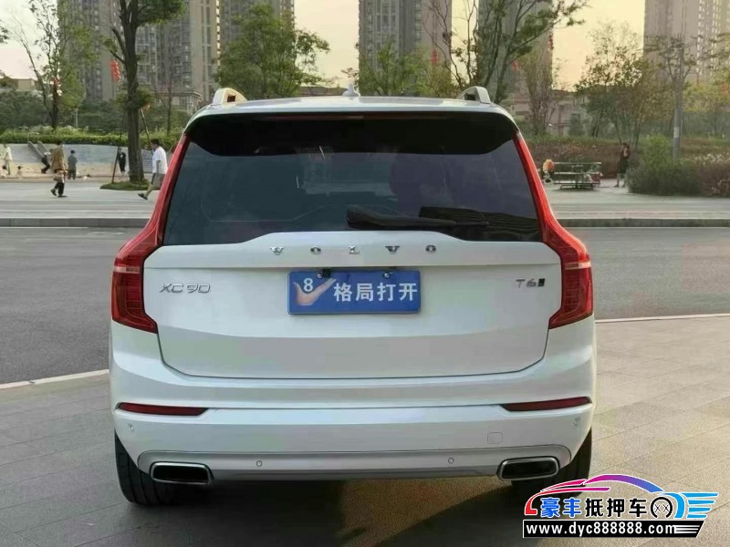 17年沃尔沃XC90轿车抵押车出售