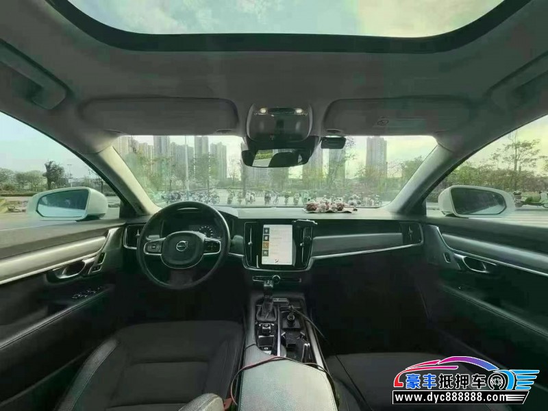 19年沃尔沃S90轿车抵押车出售