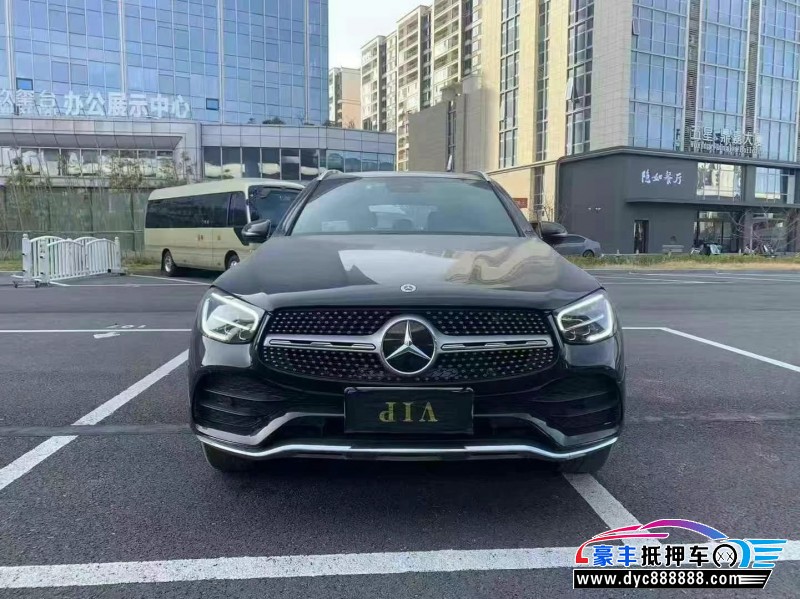 22年奔驰GLC轿车抵押车出售