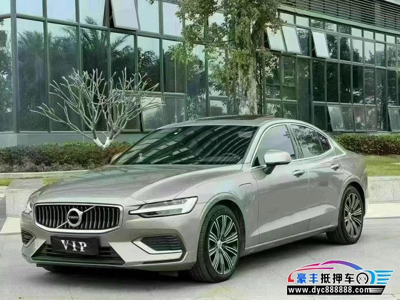 22年沃尔沃S60轿车抵押车出售