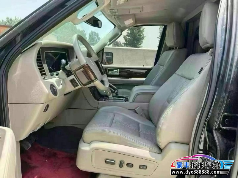 12年林肯领航员轿车抵押车出售