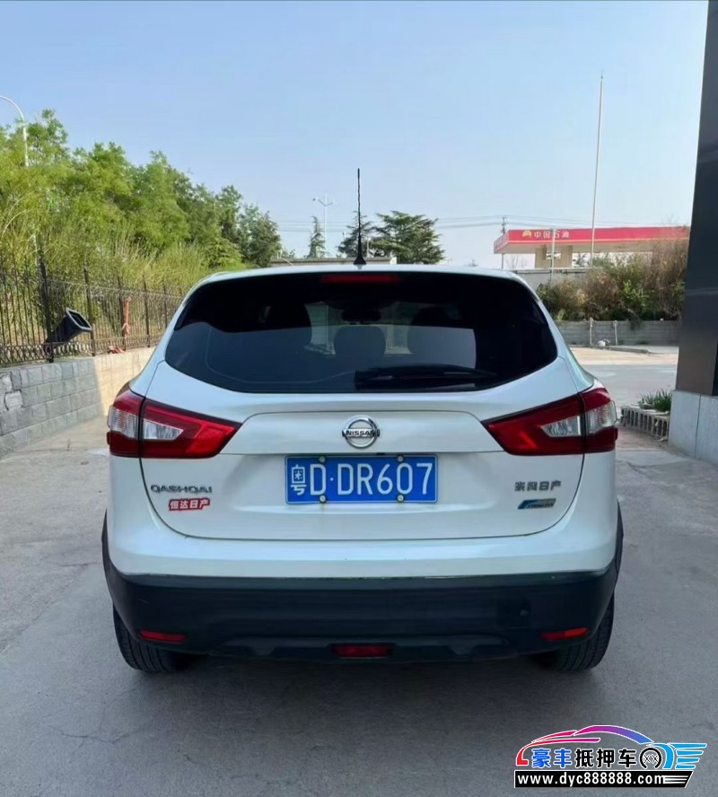 17年日产逍客轿车抵押车出售