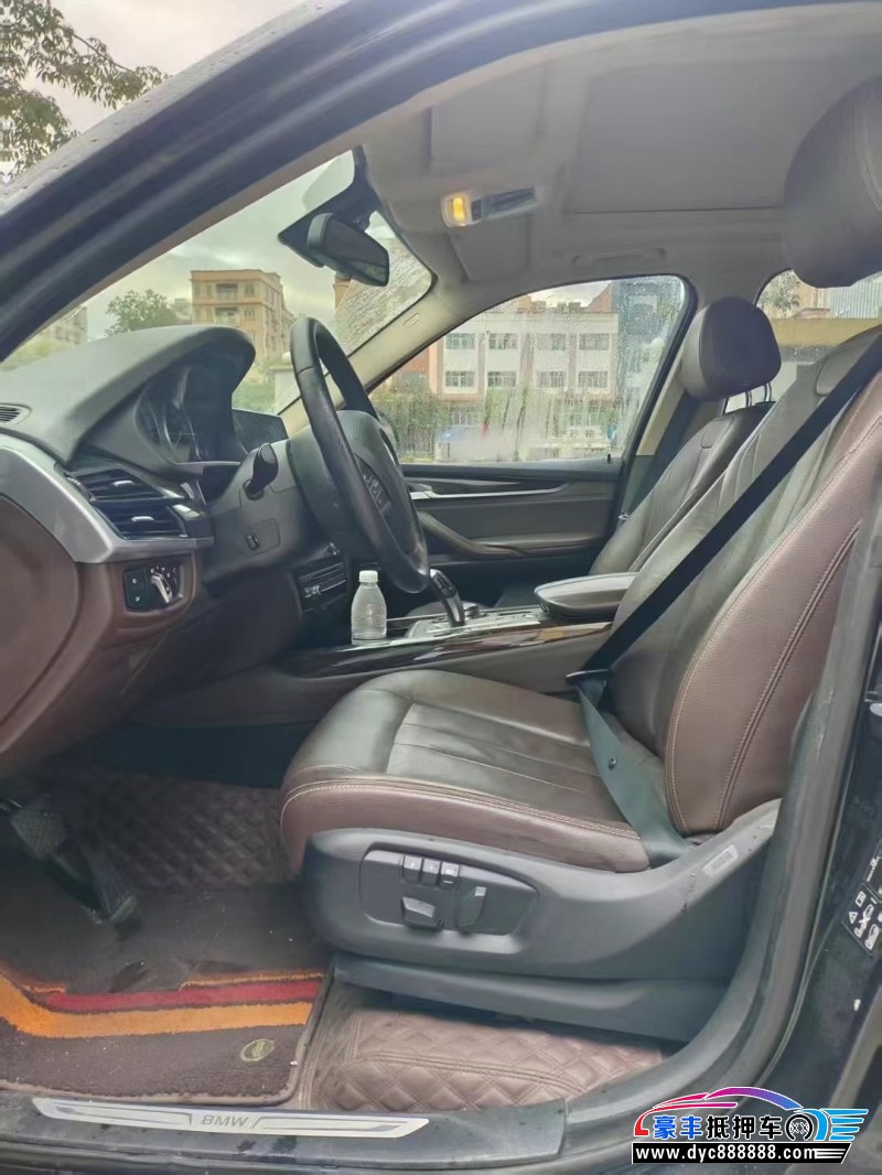 16年宝马X5轿车抵押车出售