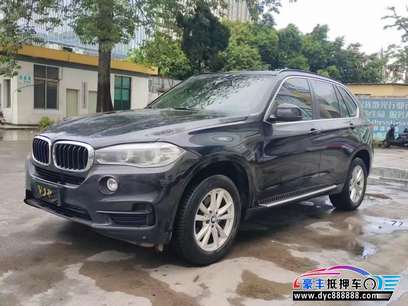 16年宝马X5轿车抵押车出售